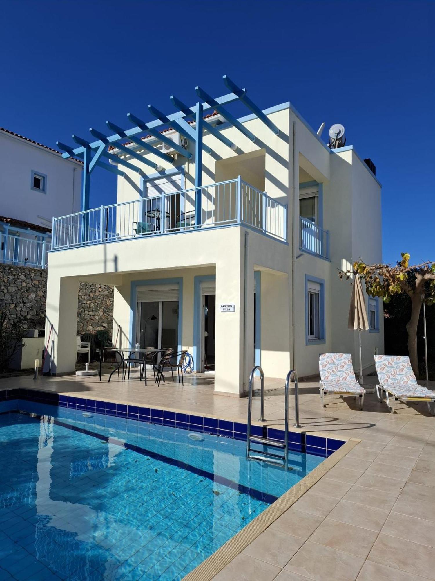 Breathtaking Sea And Mountain Views Villa Kefalas Exterior photo